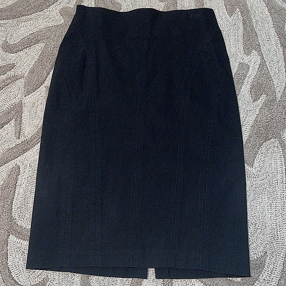 BEBE black pencil skirt